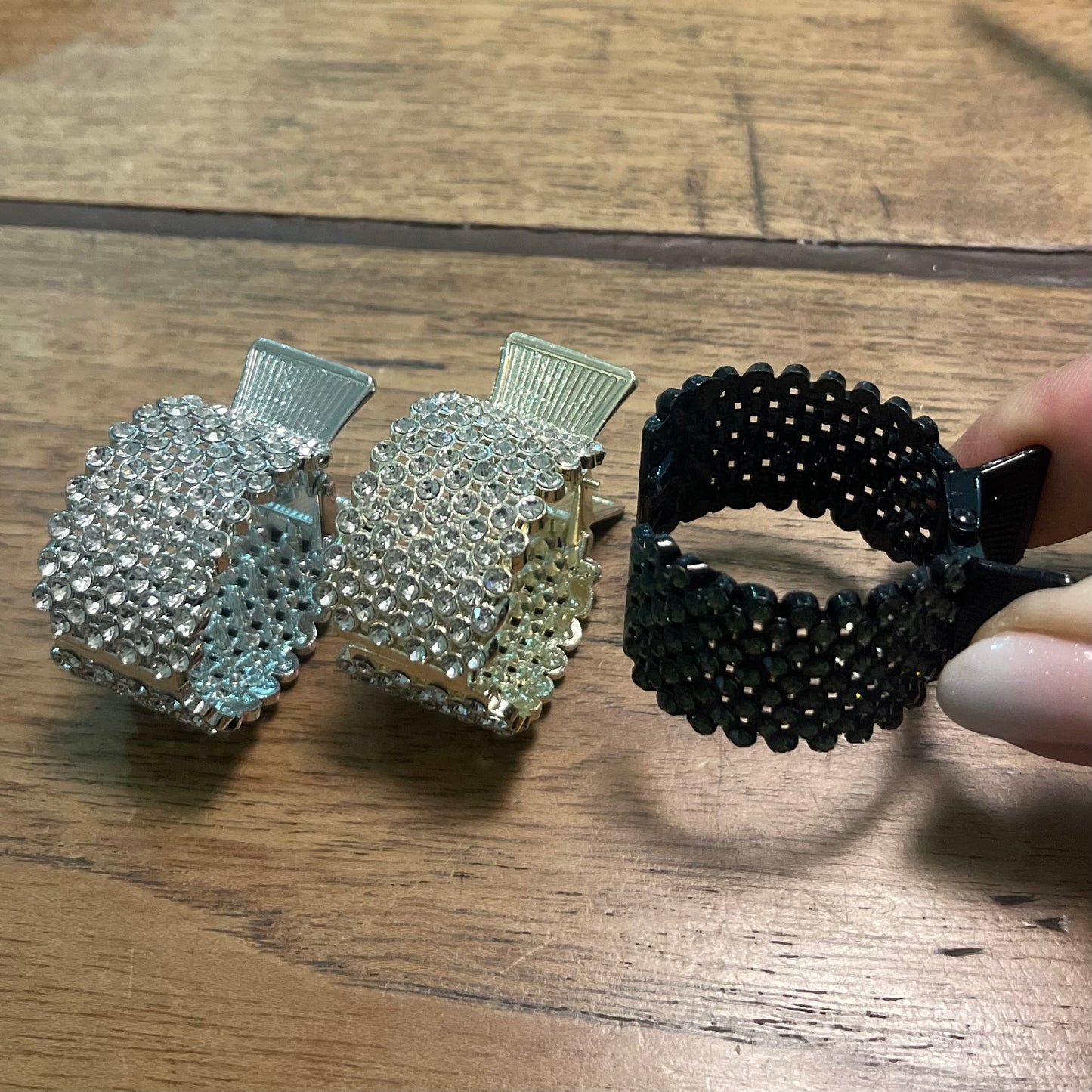 Poninhännän glitterikoriste